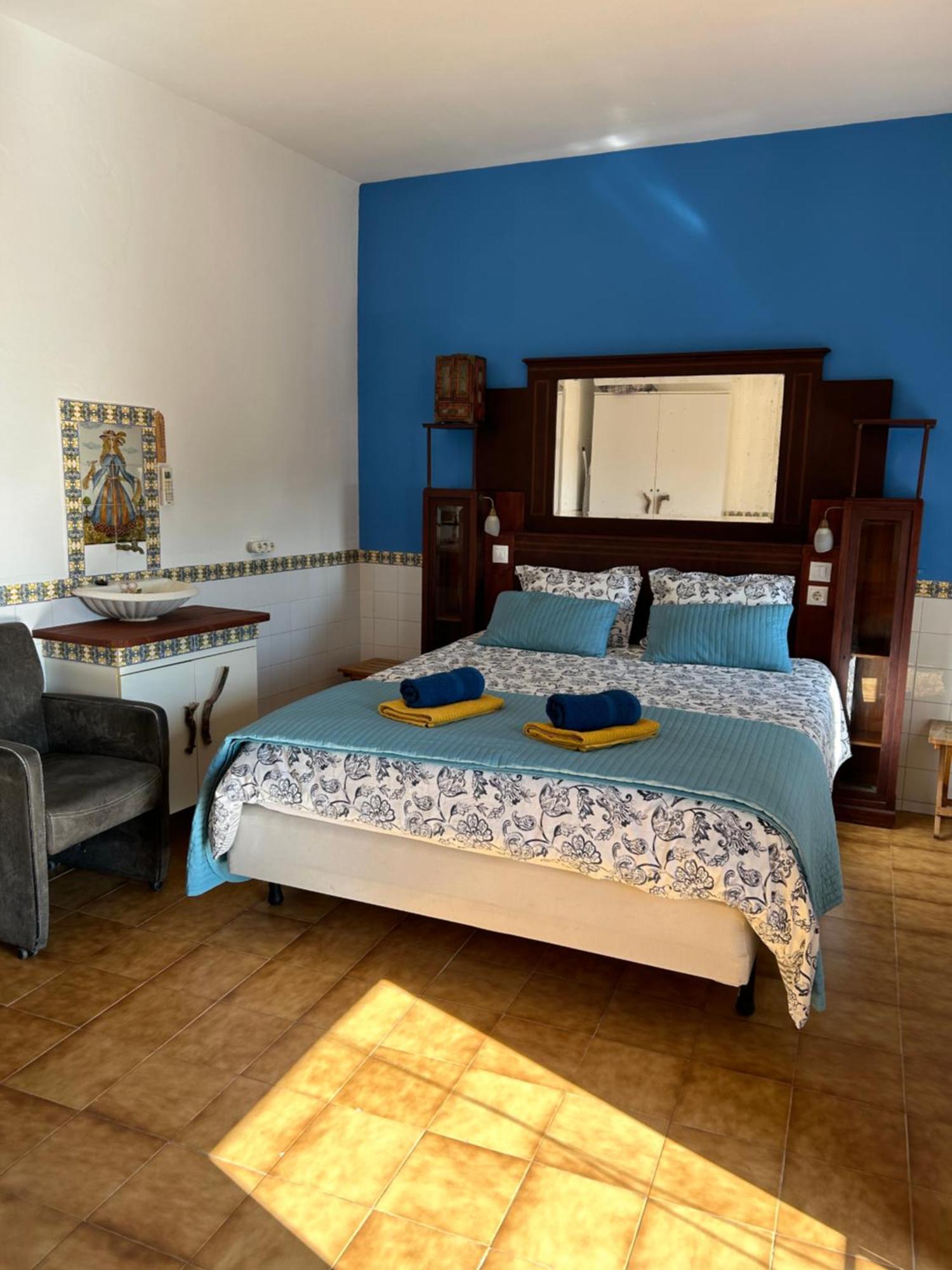 Charming House In The Historic Old Town Villa Аликанте Екстериор снимка